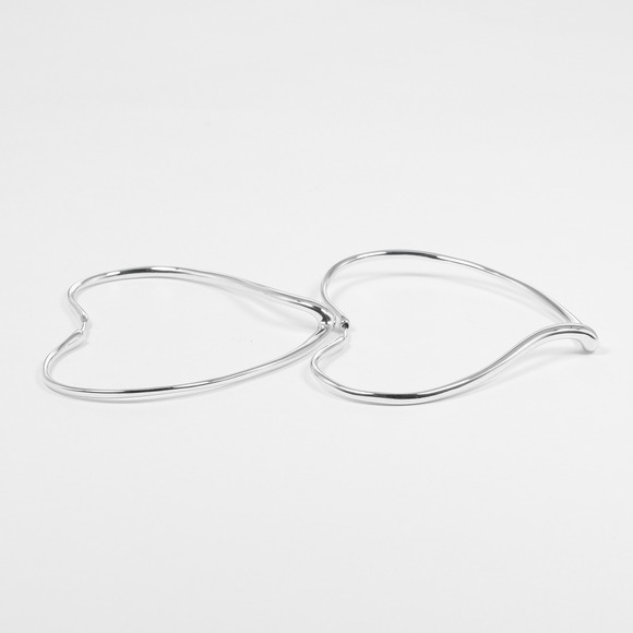 TIFFANY Authentic Silver Heart Earrings - Picture 6 of 6